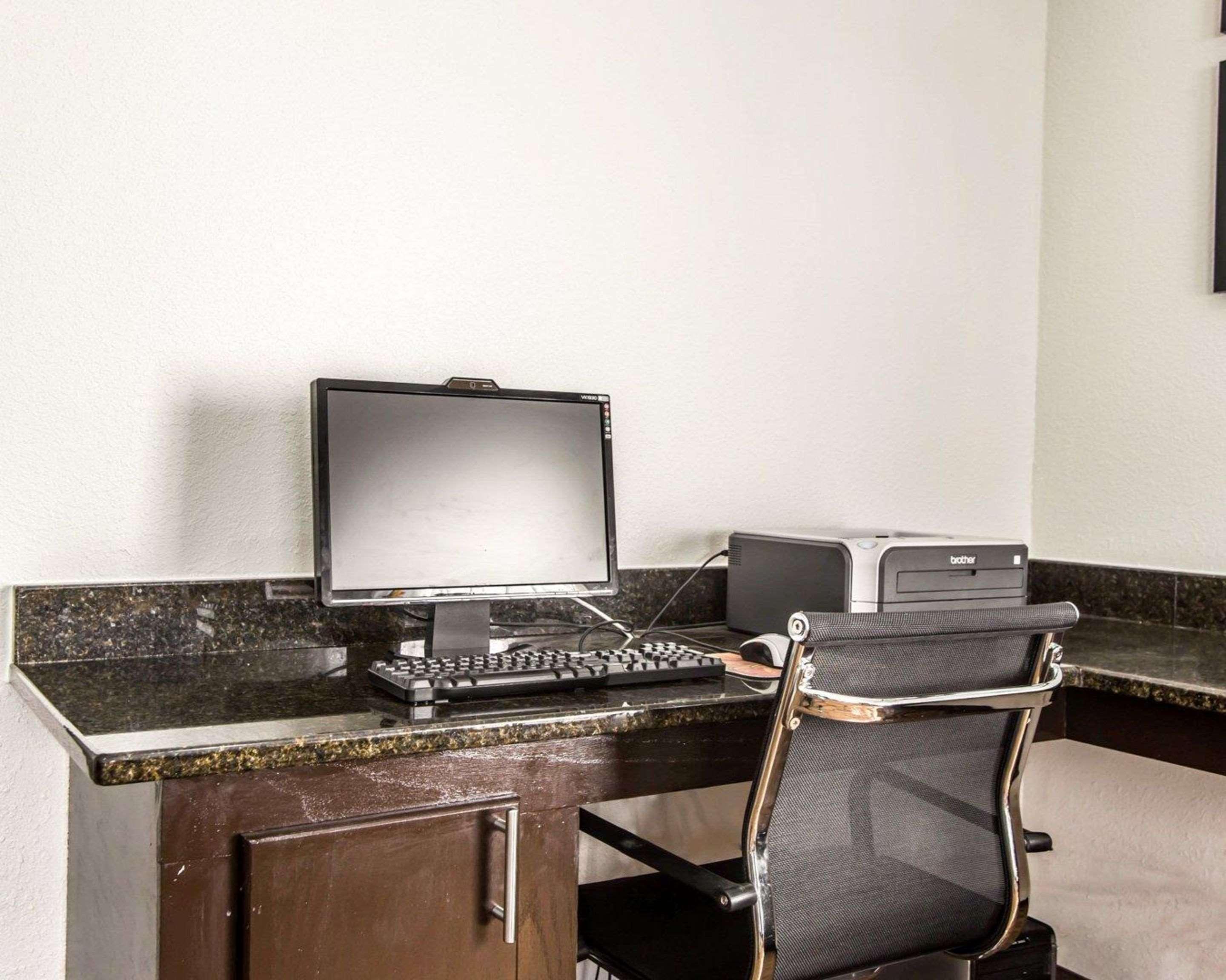 Spark By Hilton Augusta Extérieur photo
